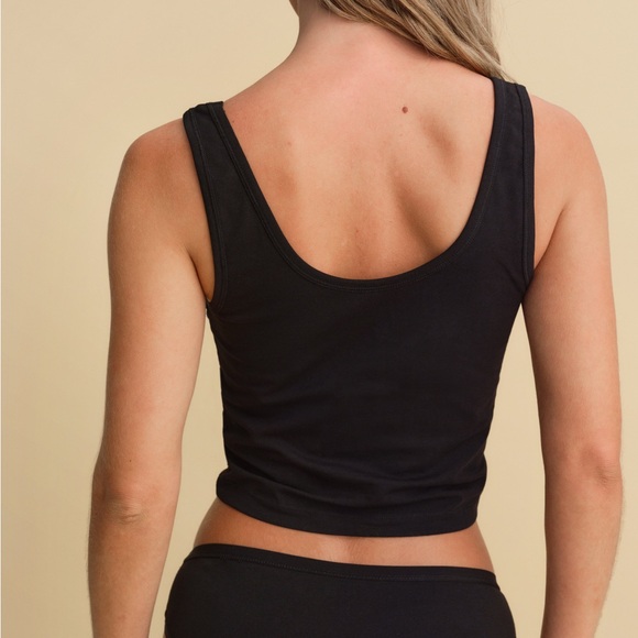 MATE THE LABEL ORGANIC COMFORT CROPPED TANK IN JET BLACK XL - Picture 2 of 5